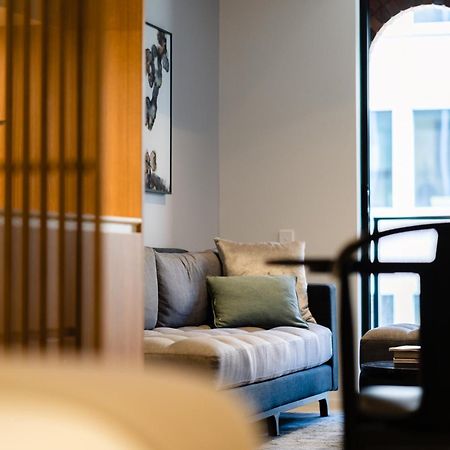 Skye Suites Sídney Habitación foto A room at the hotel